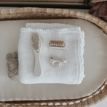 Load image into Gallery viewer, Nouka Baby Grooming Set (Brush/Nail Clippers/Nail Brush) in Color Sand