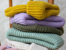 Load image into Gallery viewer, XS United Baby Classic Beanie in Dusty Rose: 0/6M to 6/18M