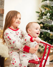 Load image into Gallery viewer, Deux Par Deux Christmas Unicorns Organic Cotton 2 Piece Pajama Set: Size 2 to 12 Years