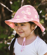 Load image into Gallery viewer, Jan & Jul Gro-with-me Floppy Hat in Pink Hat with Daisies Print : Size S to XL