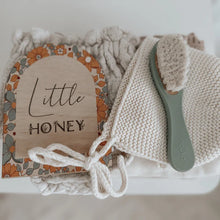 Load image into Gallery viewer, Nouka Baby’s First Brush in Lily Blue