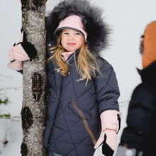 Load image into Gallery viewer, Calikids Waterproof Waterproof Velcro Cuff Mittens in Rose: Size 2 to 6 Years