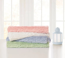 Load image into Gallery viewer, Piccolo Bambino Faux Fur Baby Blanket in White