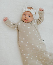 Load image into Gallery viewer, Gunamuna Premium Bamboo Swaddle Sleepsack “Twinkle” Pattern NB to 3M