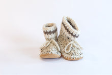 Load image into Gallery viewer, Huddy Buddies Brown Owl Knitted Baby Shoes: Sizes 0M to 24M