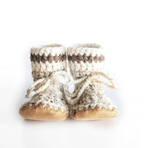 Load image into Gallery viewer, Huddy Buddies Brown Owl Knitted Baby Shoes: Sizes 0M to 24M
