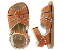 Load image into Gallery viewer, Saltwater Original Sandals in Tan  : Toddlers 5 to Women’s 11