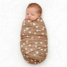 Load image into Gallery viewer, Extra Large Organic Cotton/ Bamboo Swaddle Blanket in Cinnamon Daisy
