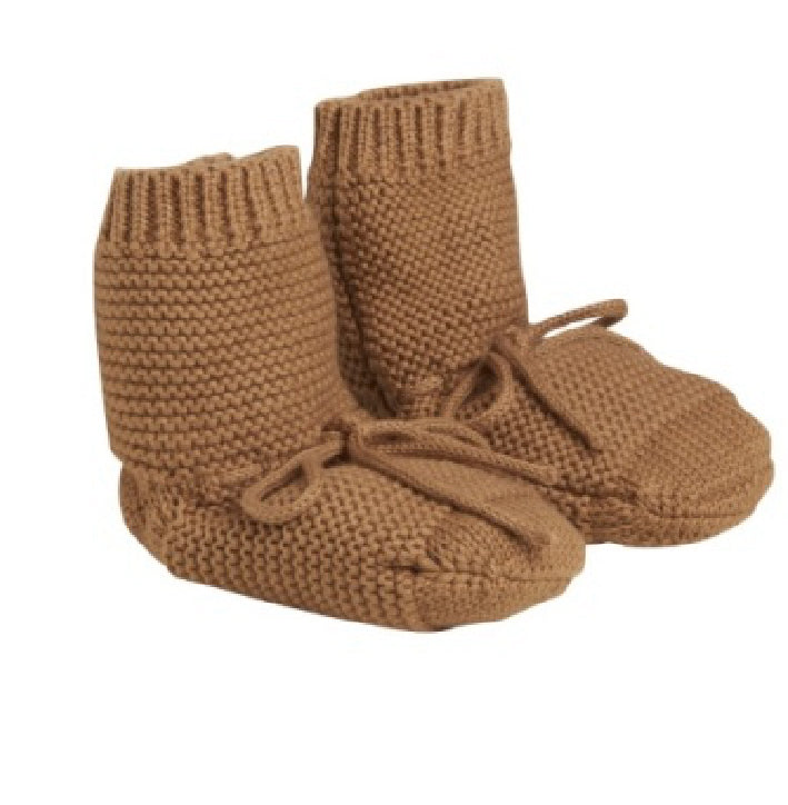Fixoni Infant Knit Booties in Camel: Size 0-1M to 3-6M