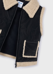 Mayoral Black Sherpa Vest: Size 3 to 9 Years