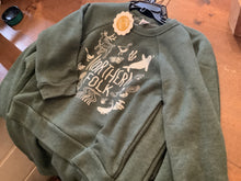 Load image into Gallery viewer, Roo &amp; Crew “Northern Folk” 100% Cotton Pullover in Forest Green: Size 6M to Medium
