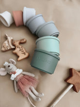 Load image into Gallery viewer, Nouka Stacking Cups - Sky Set
