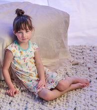 Load image into Gallery viewer, Hatley Springtime Hummingbirds Organic Cotton Nightgown: Sizes 2 to 12
