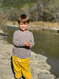 Me & Henry So Soft Boys Fleece Sweatshirt in Grey: Size 2/3 to 8/9 Years