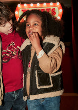 Load image into Gallery viewer, Mayoral Black Sherpa Vest: Size 3 to 9 Years
