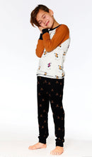 Load image into Gallery viewer, Deux Par Deux Hockey Player Print Pajamas: Size 2 to 10 Years
