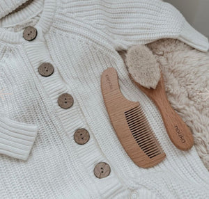 Nouka Baby Grooming Set (Brush/Comb) in Natural Wood