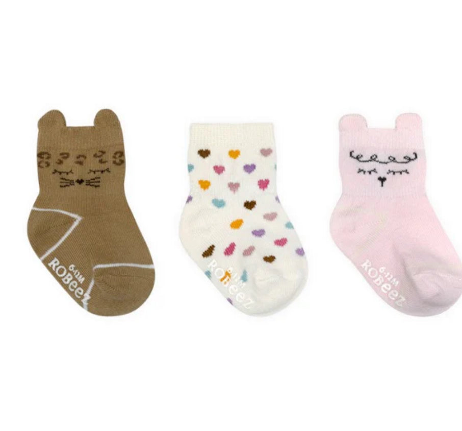 Robeez Kick Proof Stay On Socks for Girls Packs of 3: Hearts