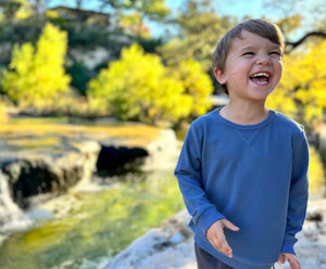 Me & Henry So Soft Boys Fleece Sweatshirt in Marine Blue: Size 2/3 to 8/9 Years