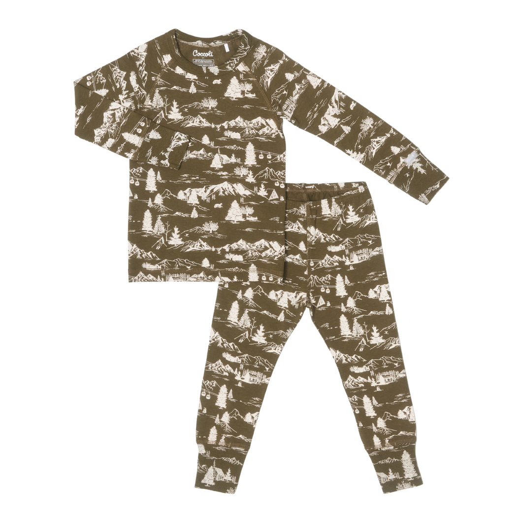 Coccoli Dark Green Mountain Scene Print Pajama Set: Size 2 to 14 Years