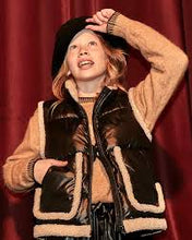 Load image into Gallery viewer, Mayoral Black Sherpa Vest: Size 8 to 18 Years

