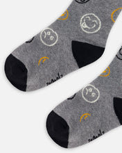 Load image into Gallery viewer, Deux Par Deux Heather Grey Emoji Socks : Size 3-12
