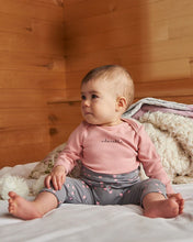 Load image into Gallery viewer, Deux Par Deux Organic Cotton Onesie in Peach: Sizes 3M to 24M
