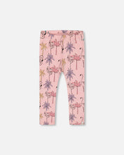 Load image into Gallery viewer, Deux Par Deux Flamingos and Palm Tree Print Capri Leggings: Size 2 to 10
