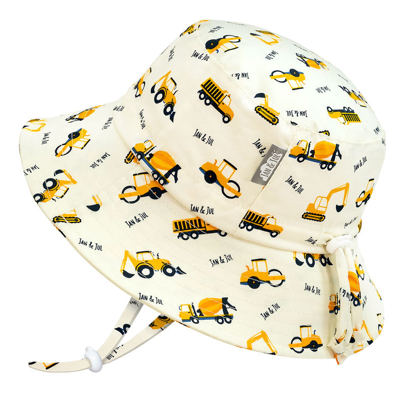 Jan & Jul Gro-with-me Bucket Hat in Little Diggers Print: Sizes S to XL