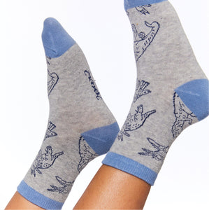 Deux Par Deux “Dino” Print Socks : Size 3/4 to 10/12 Years