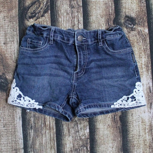 Silver Jeans Co Medium Wash Denim Shorts with Lace : Size 7 to 16