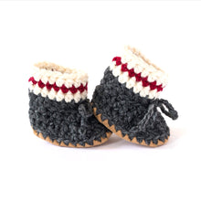 Load image into Gallery viewer, Huddy Buddies Dark Grey Sock Monkey Knitted Baby Shoes: Sizes 0M to 2Yh
