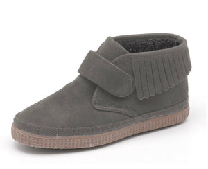 Cienta Suede Leather Chukka Boots in Grey. Made in Spain