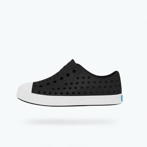 Native Jefferson Shoe in Jiffy Black : Size C2 to  J6